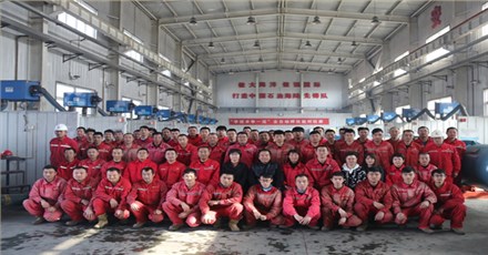 Xionggu Automatic Pipeline Welding Machine Helps Dagang Oil Engineering Company to Finish the Training of Automatic Pipeline Welding Machine