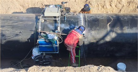 Xionggu welding machine improves quality and efficiency of water supply projects in Xinjiang irrigation areas